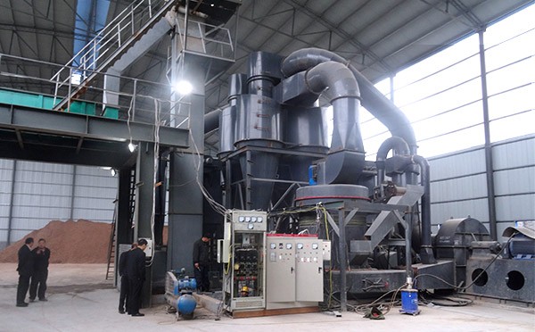 河北灵寿县150吨/天石灰岩磨粉生产线加工优势